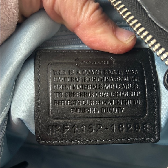 Coach Black Leather Shoulder Bag So Pretty Quiet Luxury Y2K - Picture 14 of 16